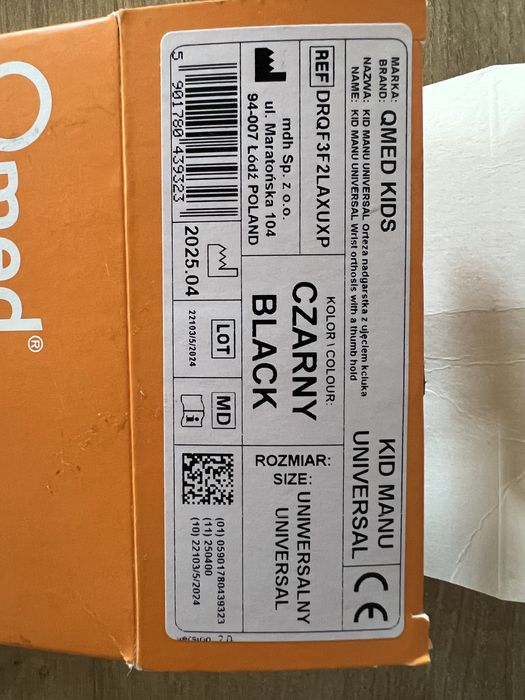 QMED KID MANU UNIVERSAL Dziecięca orteza nadgarstka z ujęciem kciuka