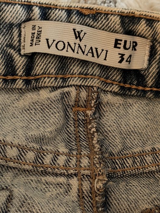 Джинсова спідниця міді
