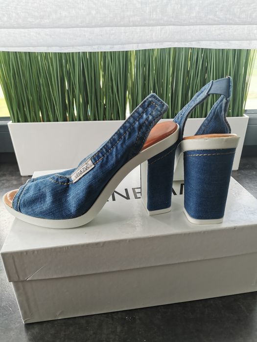 Nowe sandały Venezia r.37