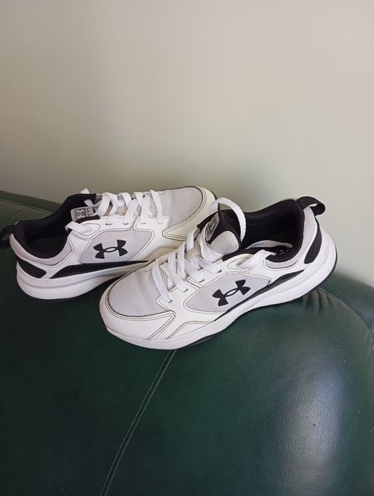 Кросівки UNDER ARMOUR устілка 25,5см р.40,5