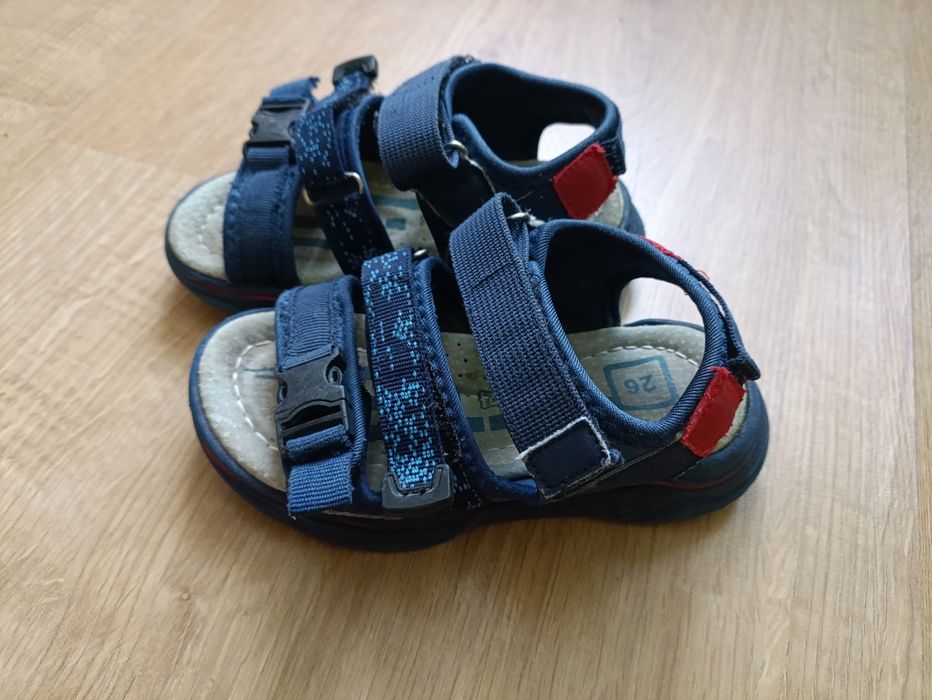 Босоніжки дитячі 26 розмір