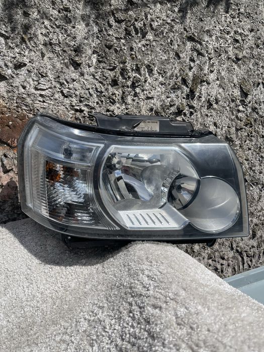 Фара права LAND ROVER Freelander L359 (2006-2015)