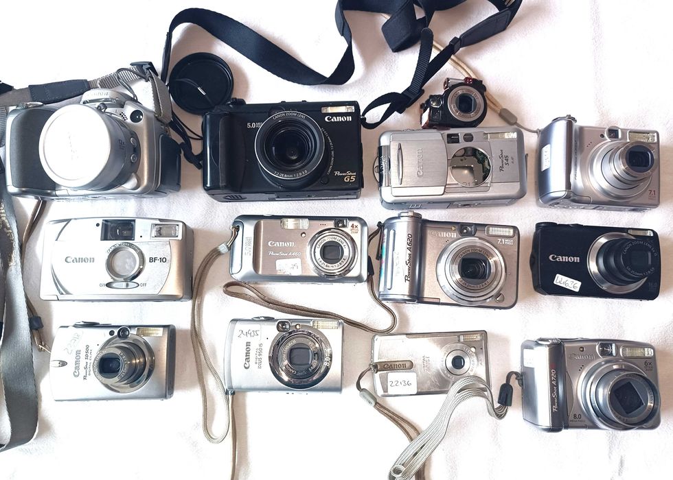 12 máquinas fotográficas compactas avariadas - Pack 1