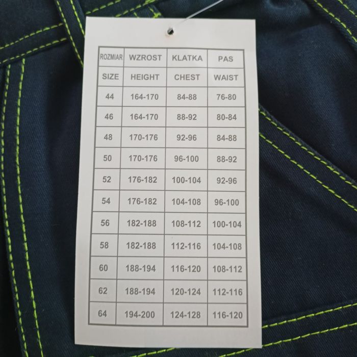 Krótkie spodenki ochronne rozm. 54