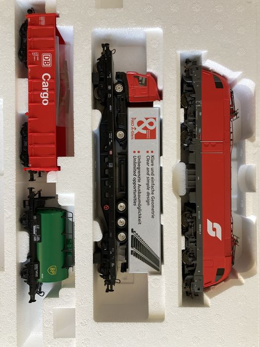 Железная дорога PIKO 57177 Грузовой поезд. Масштаб НО.