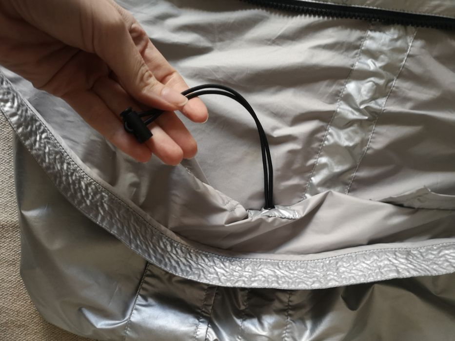 4F kurtka płaszcz wiatrówka przeciwdeszczowa srebrna 34/XS