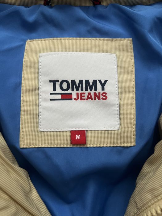 Пуховик Tommi Jeans оригінал/Зимовий /Бежевий/Ідеальний стан