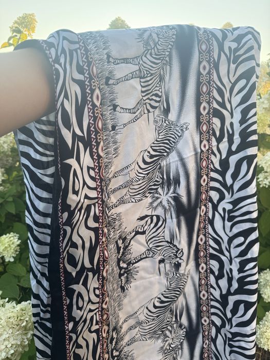 Afrykański szal zebra biało czarny
