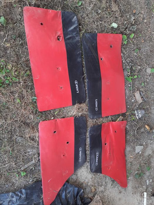 Комплект дверних карт для ВАЗ 2101 2103 2106 жигули класика ЛАДА