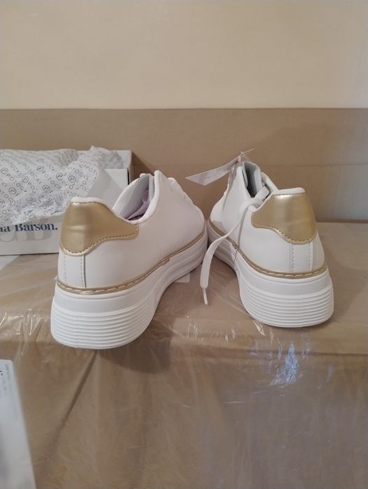 Nowe przepiękne adidasy damskie firmy Potocki rozm 40