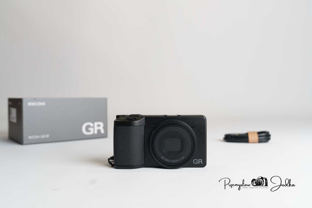 Ricoh GR IV GR4 | Stan Idealny | Przebieg tylko 296 Zdjęć | Pełen Komplet | faktura