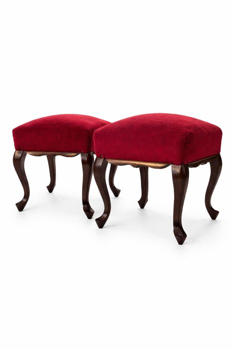 Pufy w stylu Ludwikowskim