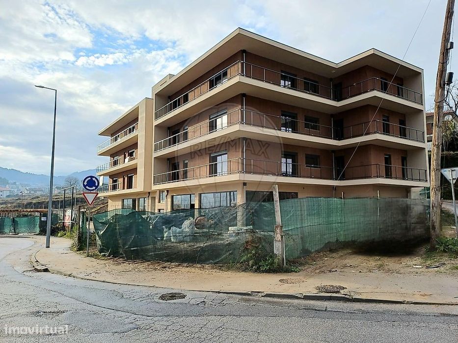 Apartamento T3 para venda — Refojos De Basto, Outeiro E Painzela, Braga