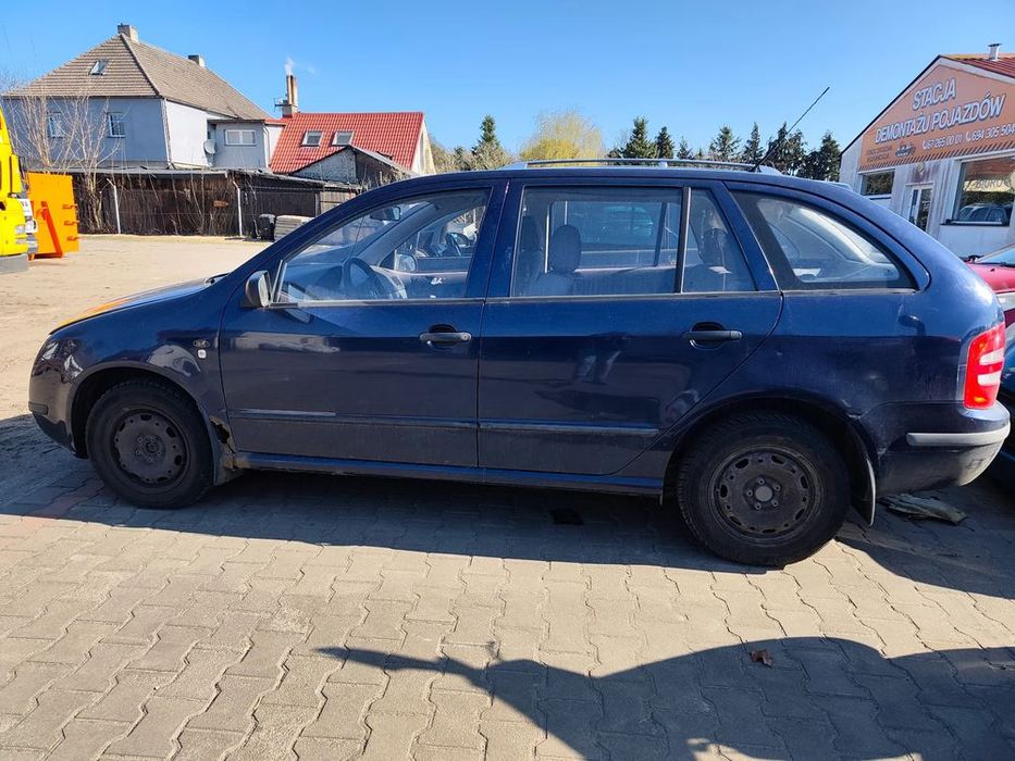 skoda fabia kombi sedan hatchback benzyna 1.4 i 1,2 benzyna na części