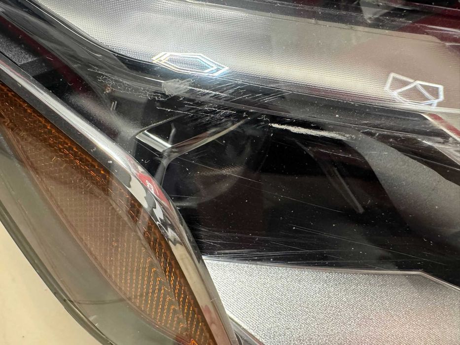 Lampy przednie Audi A4 B9 lift 2021r. USA