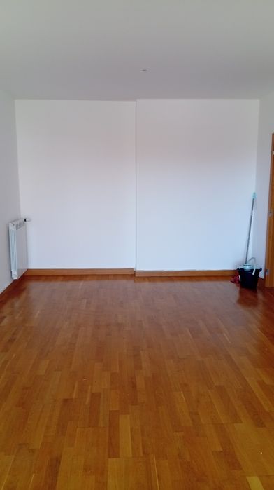 Trabalhos de pintura,Pladur e chão flutuante