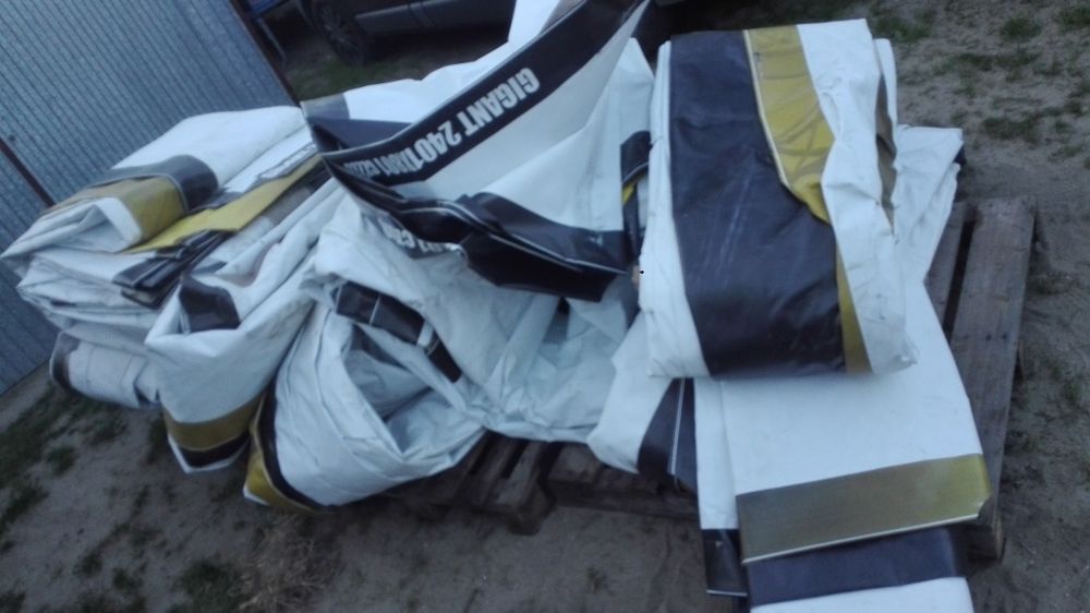 plandeka wodoodporna gruba duża 8x24m baner reklama przykrycie sterta