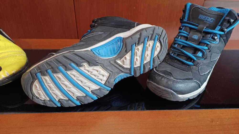 Botas de montanha BERG + oferta de sapatilhas