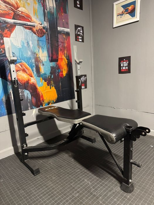 Ławeczka do cwiczen / wyciąg na plecy