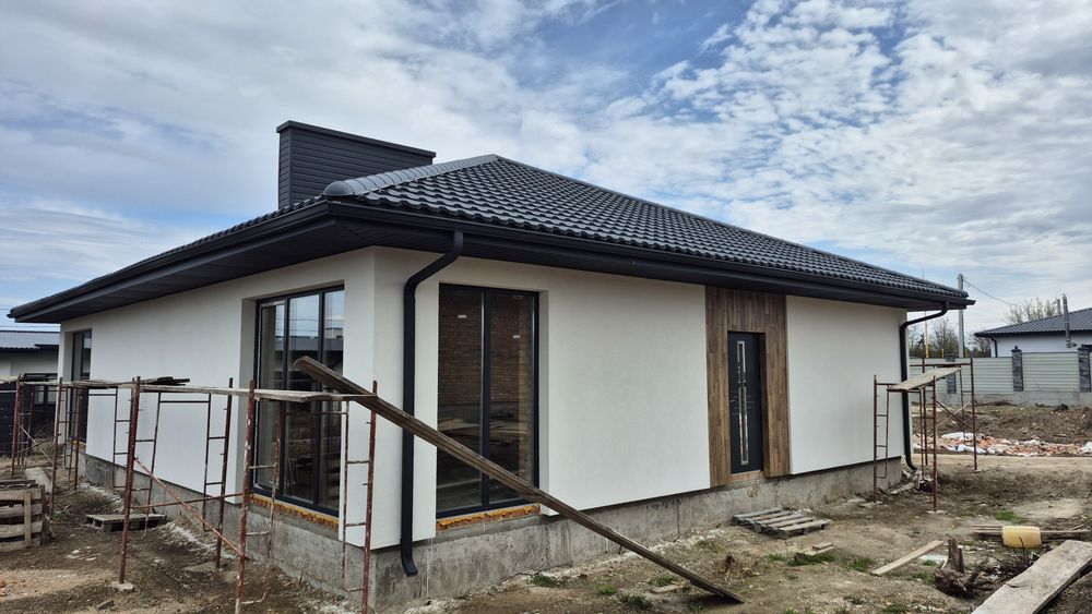 Продам котедж з комунікаціями за суперціною!