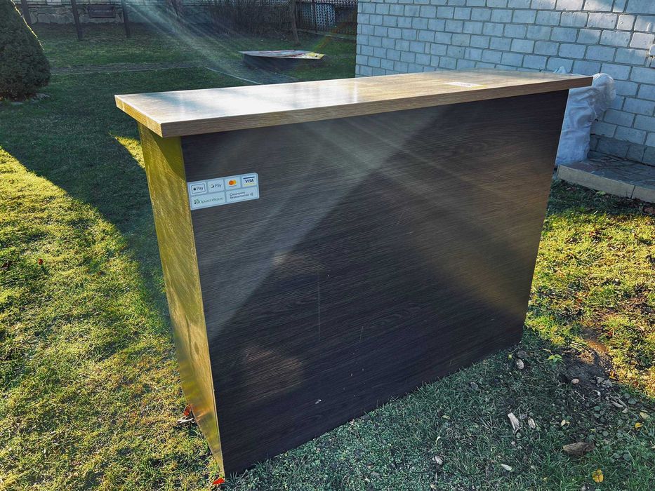 Стіл в магазин, офіс тощо