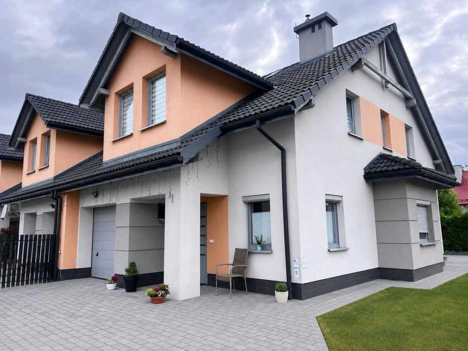 Skrajna szeregówka z dużym ogródkiem, 5 pokoi, 2 łazienki