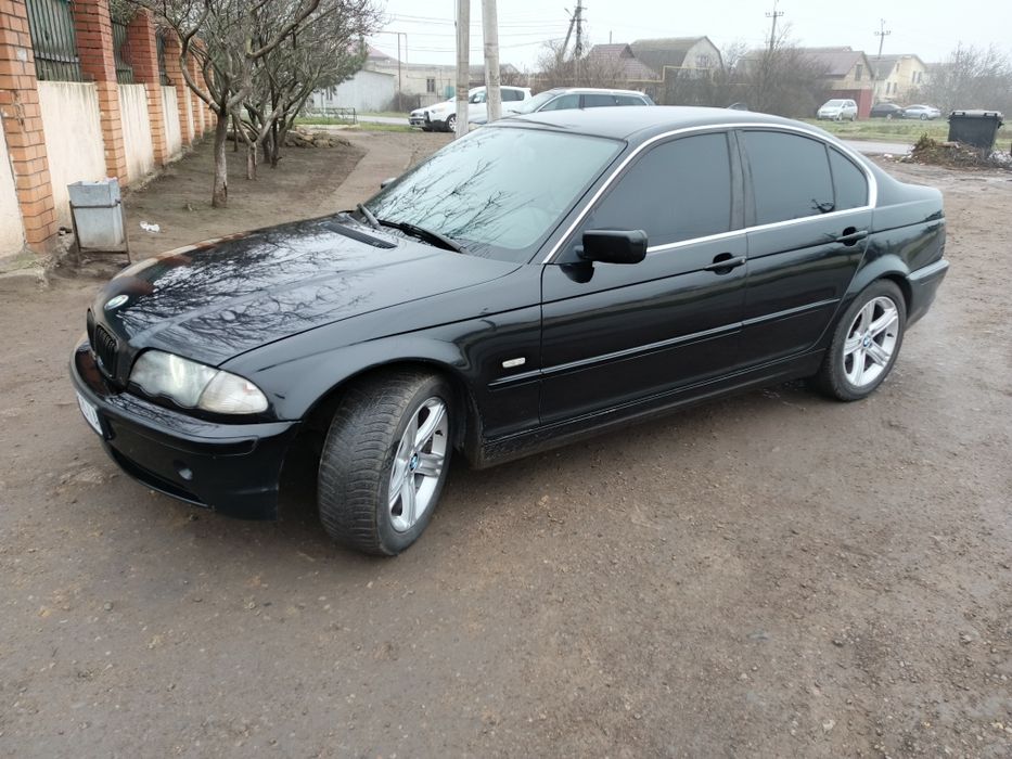 Продам БМВ в полном порядке