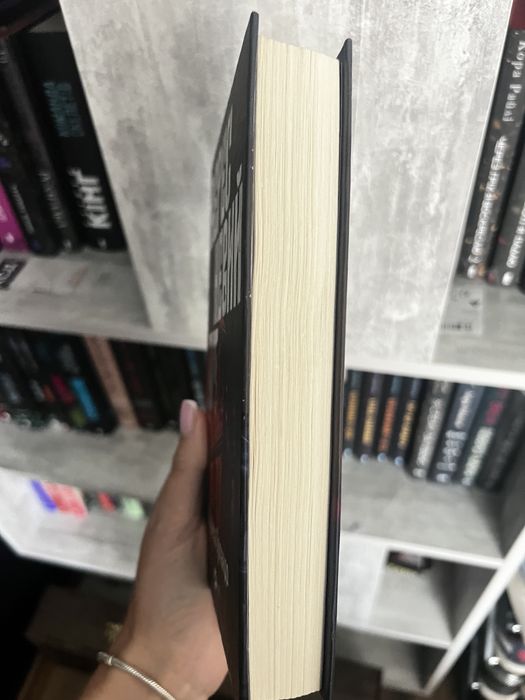 Книга Вересневий дім