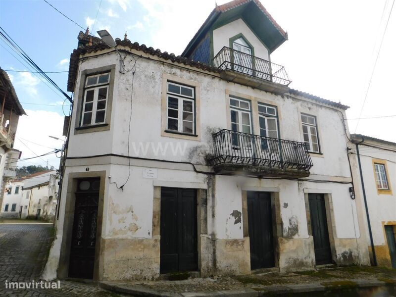 Moradia Geminada T4 / Fundão, Alcaria