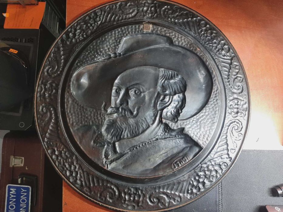 Piękny mosiężny obraz o średnicy 36cm