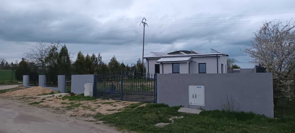 Dom z pompa ,PV,  OKAZJA. TANIO!!