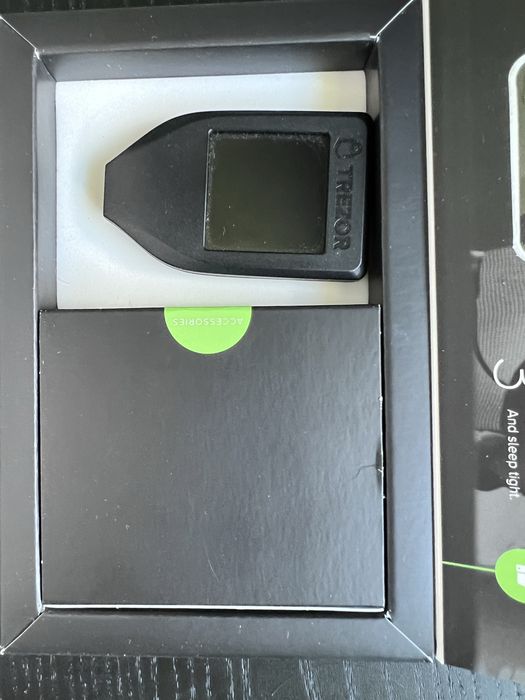 Trezor Model T – portfel sprzętowy do kryptowalut | Stan bardzo dobry