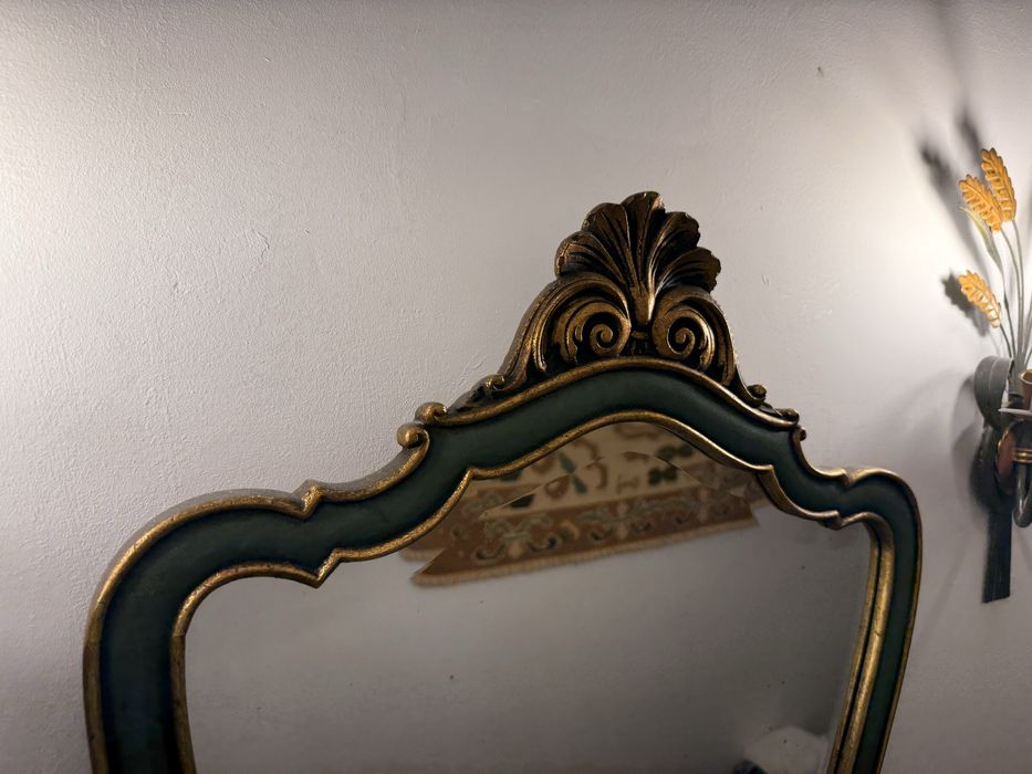 Conjunto mesa suporte e espelho