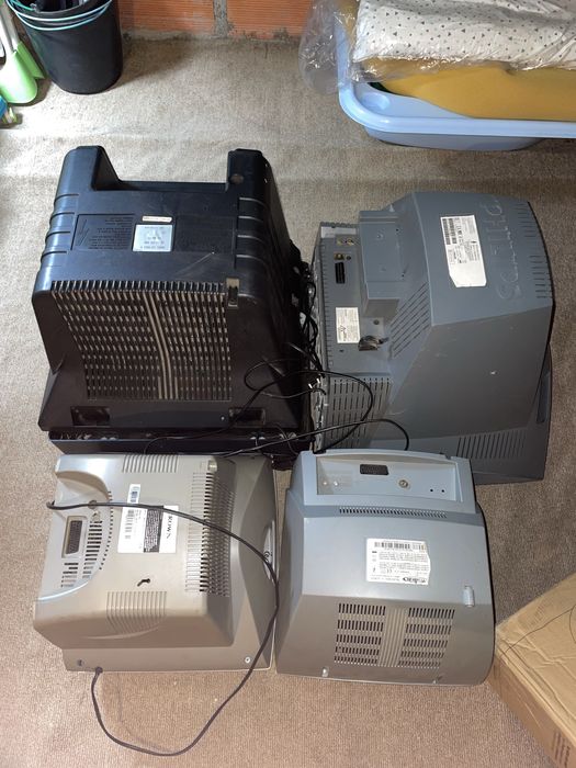 Televisões antigas de marca