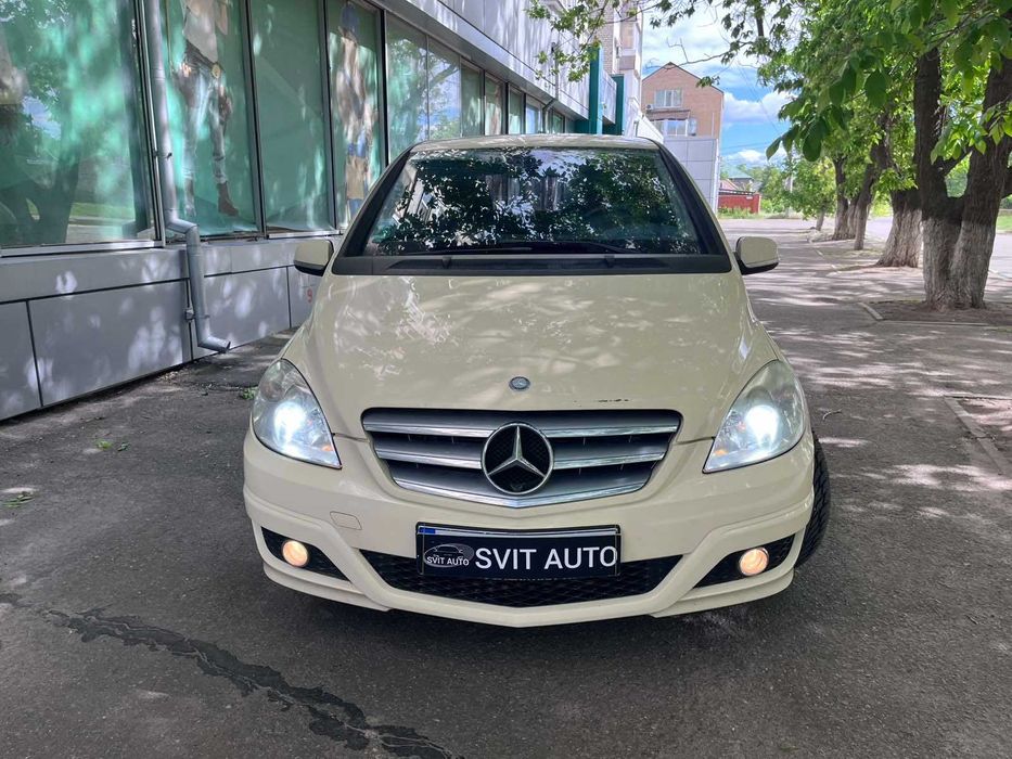 Продам Mercedes-Benz B-Class 2.0 дизель на АКПП