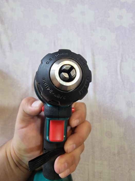 Wkrętarka Hychika 18V +2 akumulatory 2.0Ah