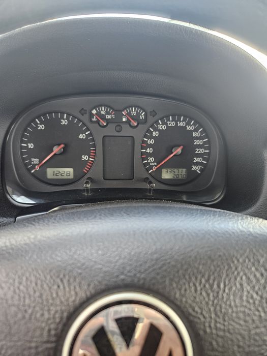 Golf 4 PD 101cv Special Gasóleo