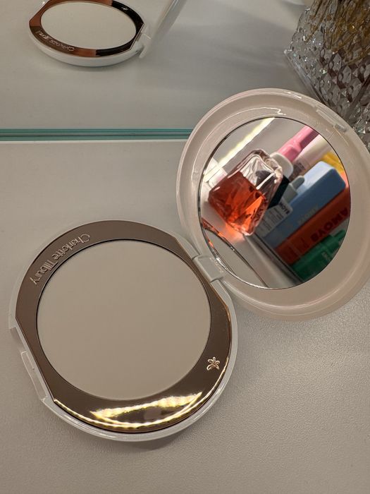 Puder Chrlotte Tilbury