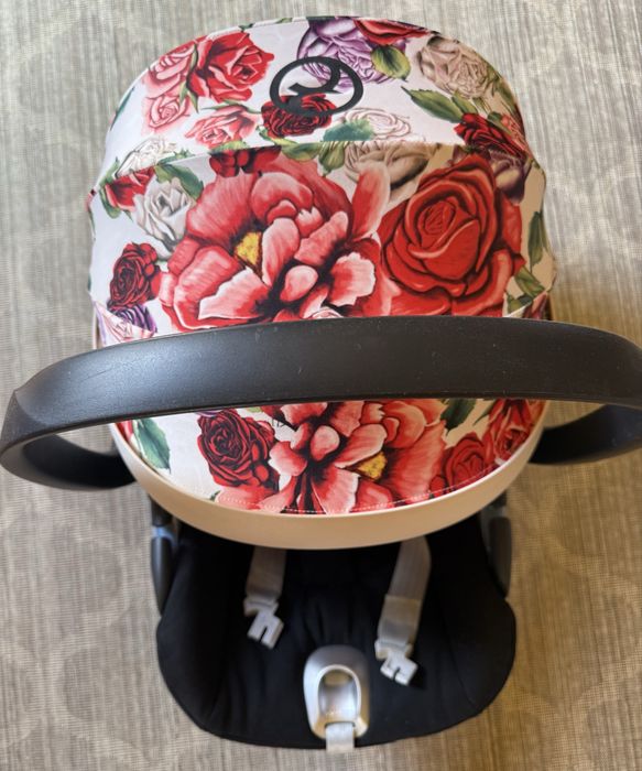 fotelik samochodowy Cybex Cloud Z I-Size Spring blossom
