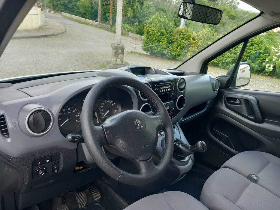 peugeot partner 1.6 hdi longa c/ iva dedutivel
