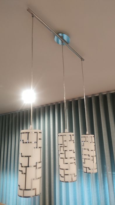 Candeeiro de teto de sala