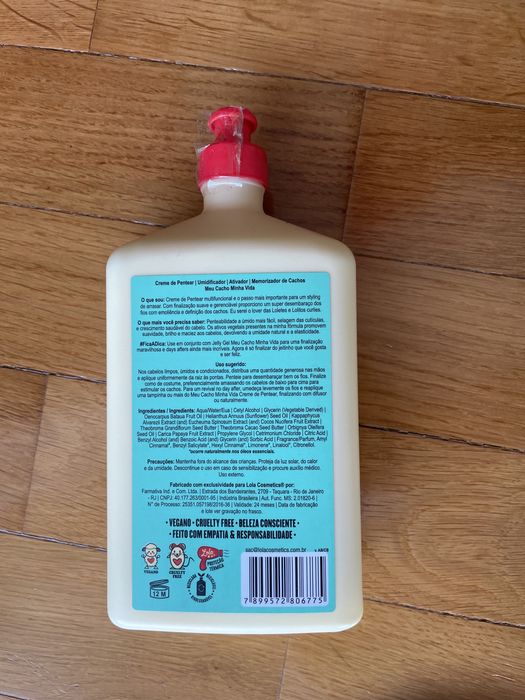 Creme de pentear da Lola cosmetics (novo)