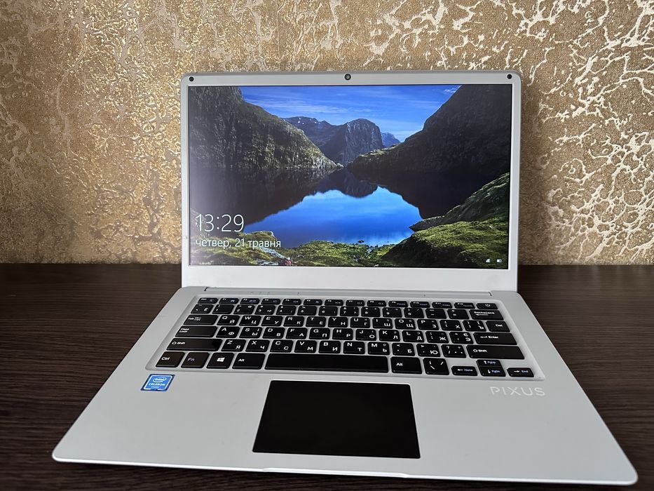 Ноутбук Pixus Rise 14 / IPS Full HD / 4GB DDR4 / SSD+SATA / Windows 10