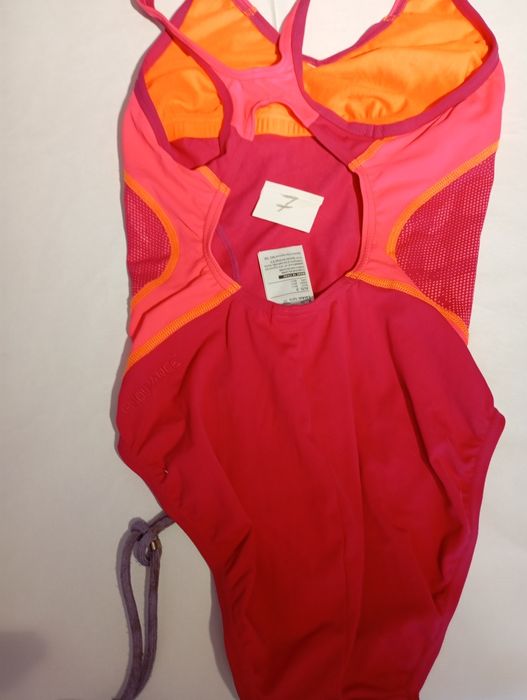 Купальники фірмови