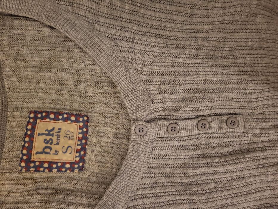 Camisola cinzenta | Bershka