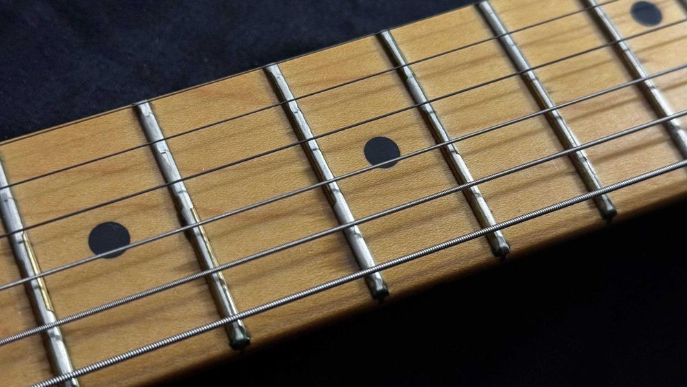 Guitarra elétrica Fender Player Plus Telecaster Aged Candy Apple Red