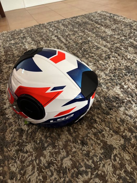 Capacete