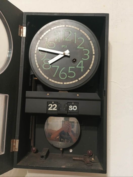 Zegar ścienny Metron