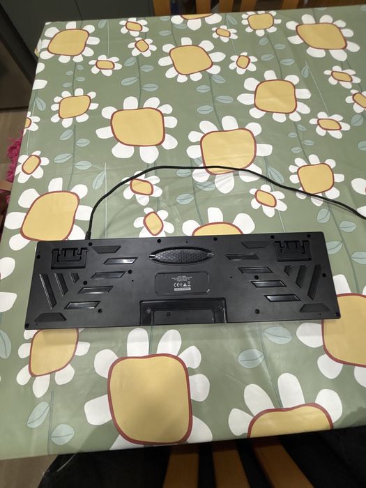 Vendo teclado da Trust Gaming