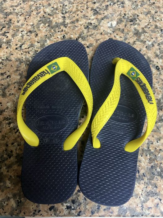 Chinelos havaianas